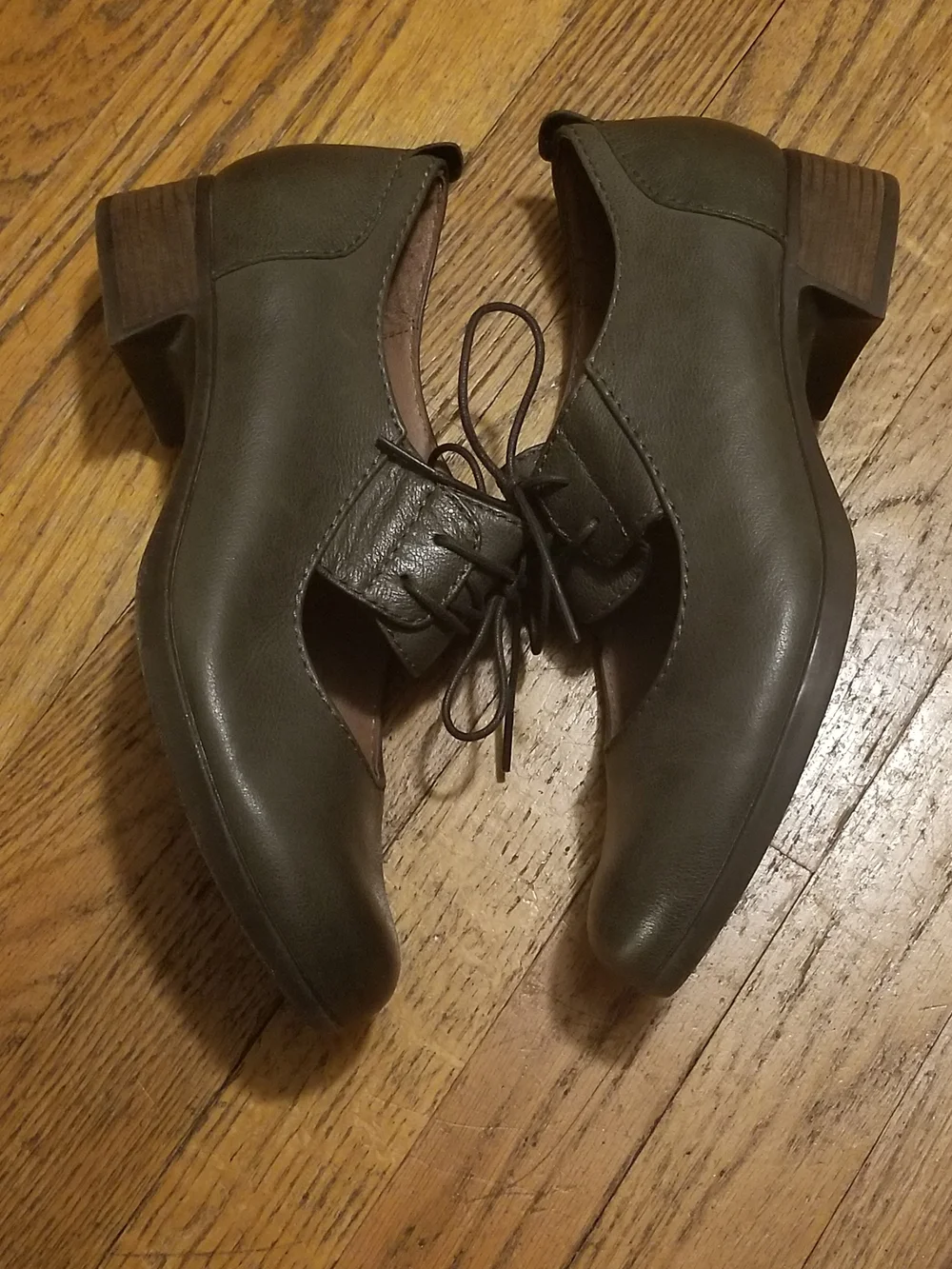 Dansko Larose Womens Olive Green Leather Lace Up Mary Jane Shoes in size 10 (41)